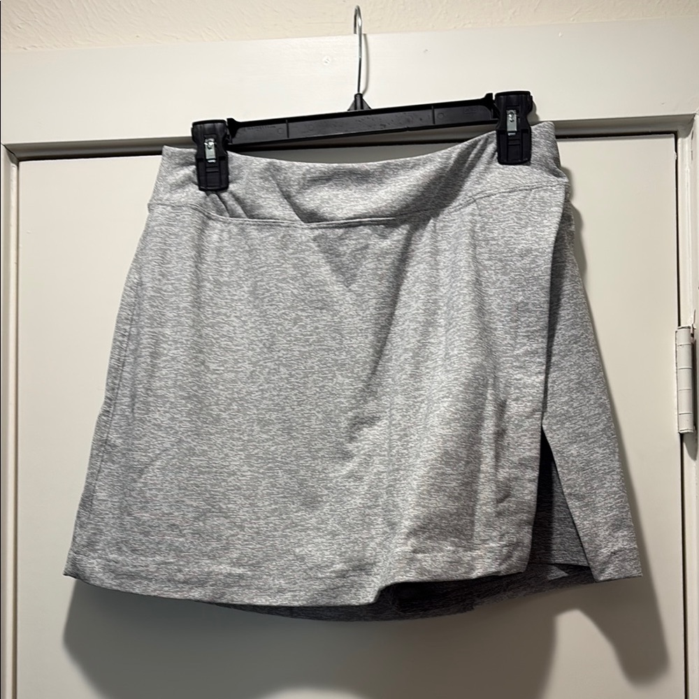 Women's Outdoor Voices Gray Athletic Skort - Lightweight Performance